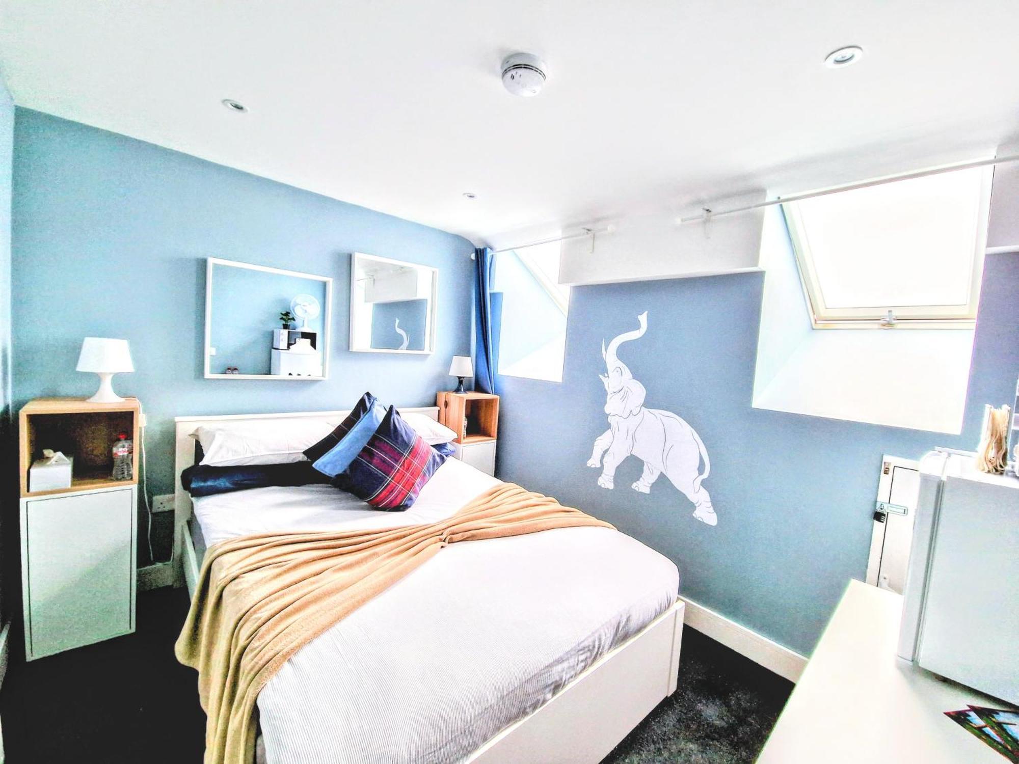 Blue Elephant Room! ลูกัน ภายนอก รูปภาพ